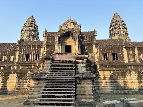 angkor vat monument