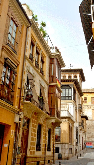 rue-de-grenade grenade ville andalousie