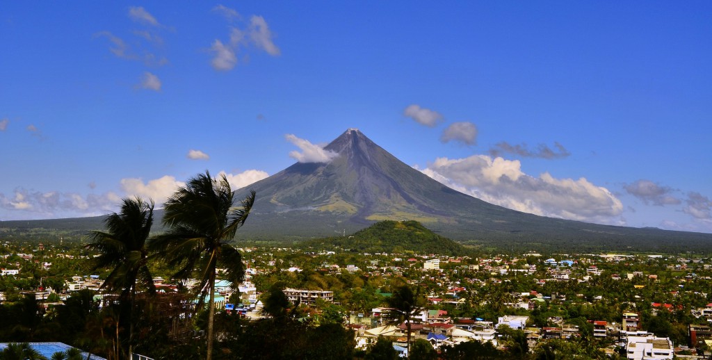 volcan mayon philippines 
